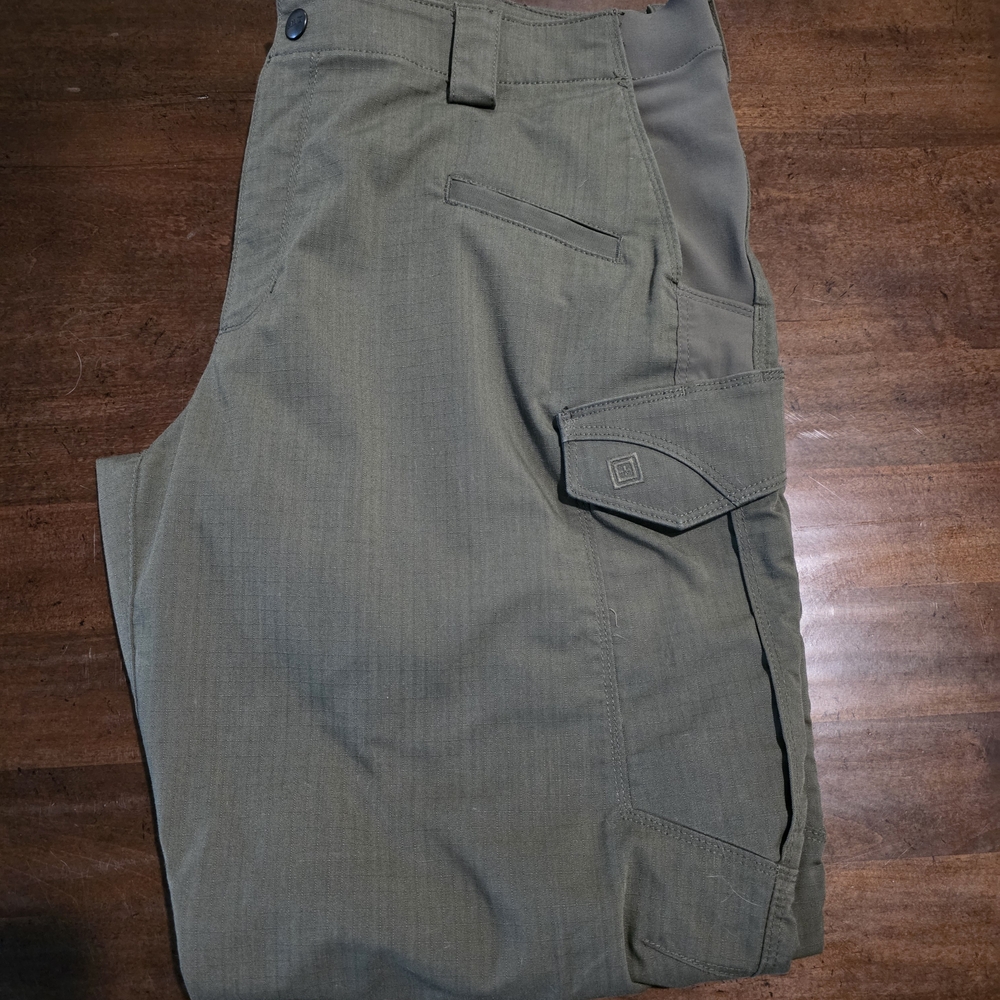5.11 Tactical Men's Cargo Pants - Olive Green 38x30